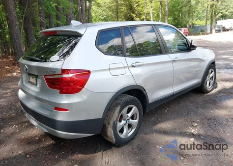2011 BMW X3 xDrive28I z USA, uszkodzony, nr VIN 5UXWX5C5XBL709397